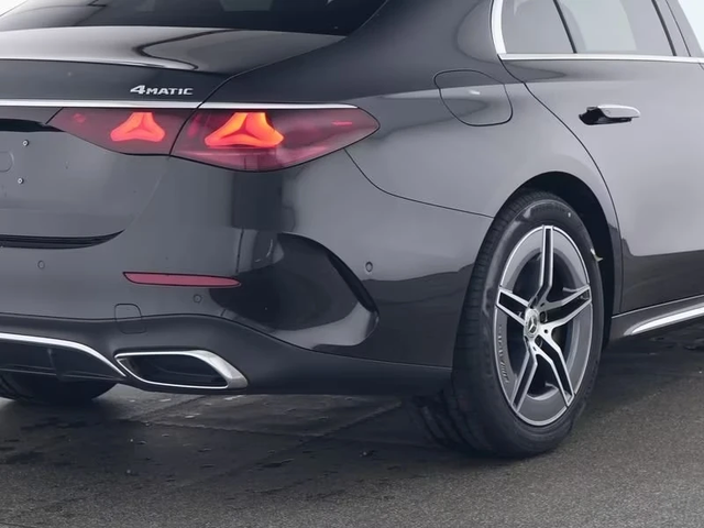 Mercedes-Benz E 450 d 4M AMG - автомобили, коли, обяви за нови и употребявани 3