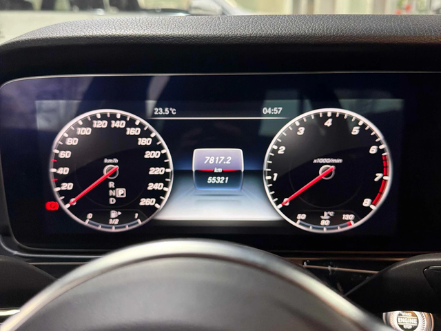 Mercedes-Benz E 450 AMG* Burmester* Черен мат - автомобили, коли, обяви за нови и употребявани 7