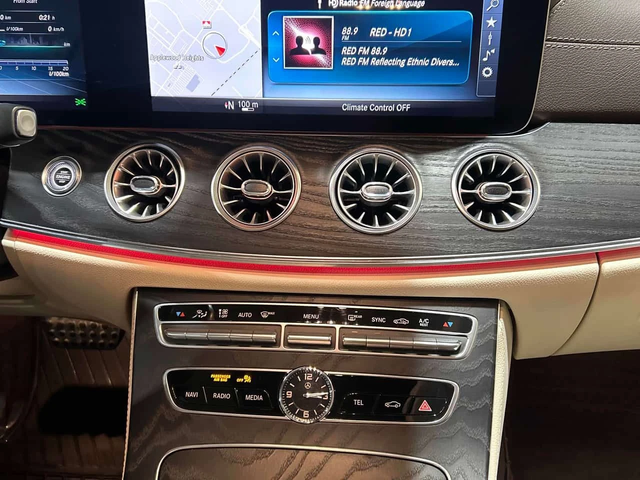 Mercedes-Benz E 450 4MATIC* DISTRONIC* BURMESTER* ОБДУХВАНЕ* АМБИЕНТНО - автомобили, коли, обяви за нови и употребявани 9