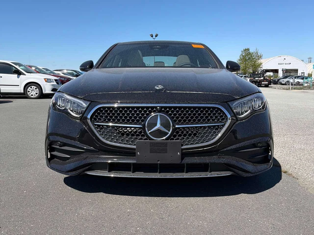 Mercedes-Benz E 450 * CARFAX * 4MATIC * 360 * CARPLAY - автомобили, коли, обяви за нови и употребявани 5