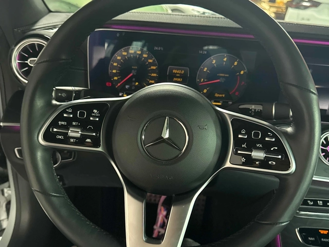 Mercedes-Benz E 450 * * CARFAX * * АВТО КРЕДИТ * * - автомобили, коли, обяви за нови и употребявани 6