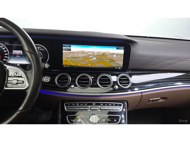 Mercedes-Benz E 450 4MATIC* 360* BURMESTER* ХЕДЪП* ДИСТРО* PANO* ОБДУХ - автомобили, коли, обяви за нови и употребявани 10