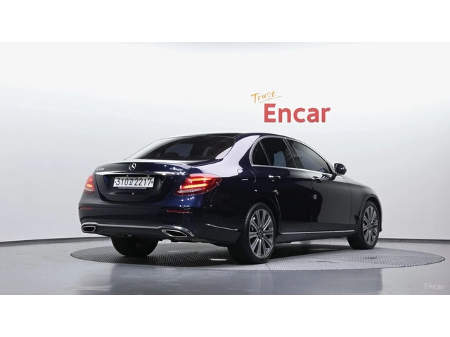 Mercedes-Benz E 450 4MATIC* 360* BURMESTER* ХЕДЪП* ДИСТРО* PANO* ОБДУХ - автомобили, коли, обяви за нови и употребявани 1