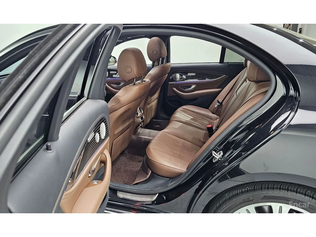 Mercedes-Benz E 450 4MATIC* BURMESTER* ОБДУХВАНЕ* ДИСТРОНИК* ХЕДЪП* 36 - автомобили, коли, обяви за нови и употребявани 14