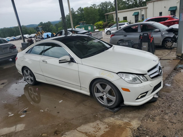 Mercedes-Benz E 500 ОБУХВАНЕ* КАМЕРА* ПОДГРЕВ* HARMAN/KARDON - автомобили, коли, обяви за нови и употребявани 0