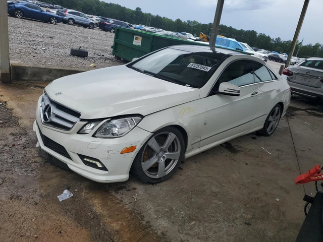 Mercedes-Benz E 500 ОБУХВАНЕ* КАМЕРА* ПОДГРЕВ* HARMAN/KARDON - автомобили, коли, обяви за нови и употребявани 1