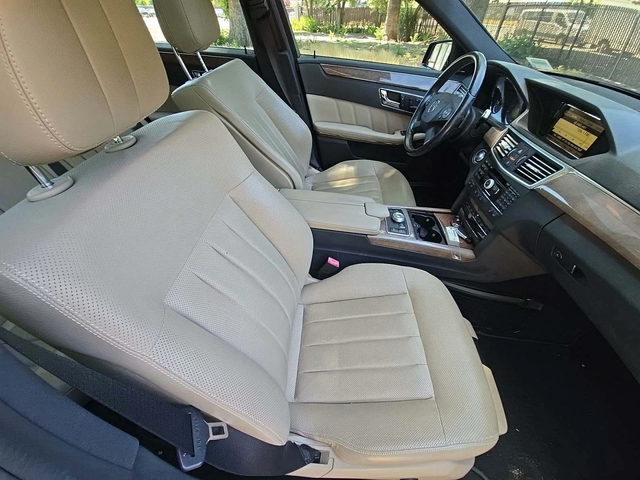 Mercedes-Benz E 500 AMG* HARMAN* МАСАЖ* ПАНО* ДИСТРОНИК* ОБДУХ* LANE A - автомобили, коли, обяви за нови и употребявани 6