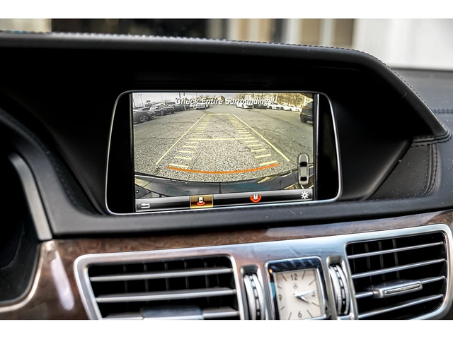 Mercedes-Benz E 500 4MATIC* КОжа* Подгрев* Обдухване* Кейлес* Blind Sp - автомобили, коли, обяви за нови и употребявани 7