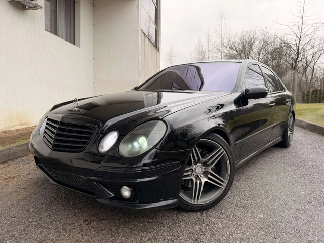 Mercedes-Benz E 500 AMG OPTIC / ВЕНТИЛАЦИЯ / ПАНОРАМА - автомобили, коли, обяви за нови и употребявани 2
