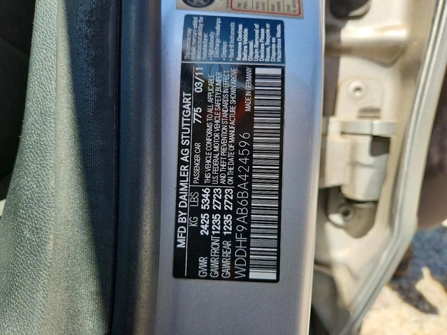 Mercedes-Benz E 500 5.5 V8 4MATIC - автомобили, коли, обяви за нови и употребявани 10