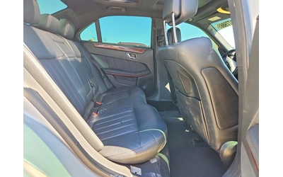 Mercedes-Benz E 500 5.5 V8 4MATIC - автомобили, коли, обяви за нови и употребявани 6