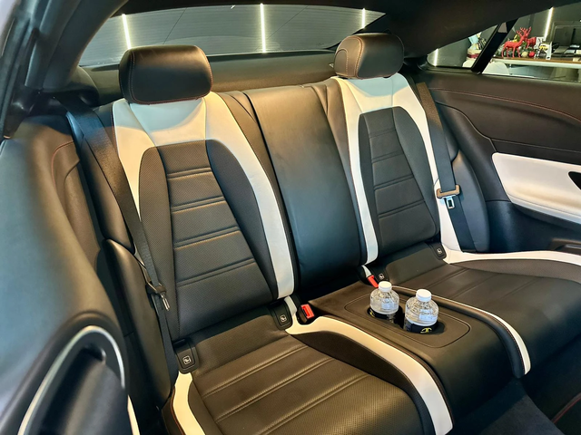 Mercedes-Benz E 53 AMG 4Matic* EQ Boost* Панорама* Лизинг - автомобили, коли, обяви за нови и употребявани 13