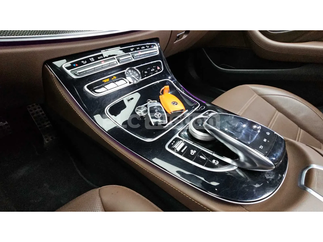 Mercedes-Benz E 53 AMG 2019* DIGITAL* BURMASTER* PANO* ОБДУХ* КРАЙНА ЦЕНА - автомобили, коли, обяви за нови и употребявани 10