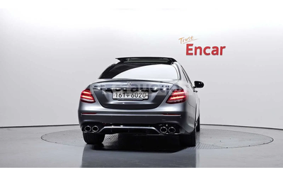 mercedes-benz-e-53-amg - 3