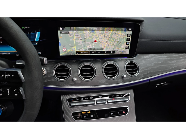 Mercedes-Benz E 53 AMG 4Matic* 360* Camera* CarPlay* Keyless* - автомобили, коли, обяви за нови и употребявани 9