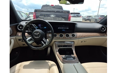 mercedes-benz-e-53-amg - 5