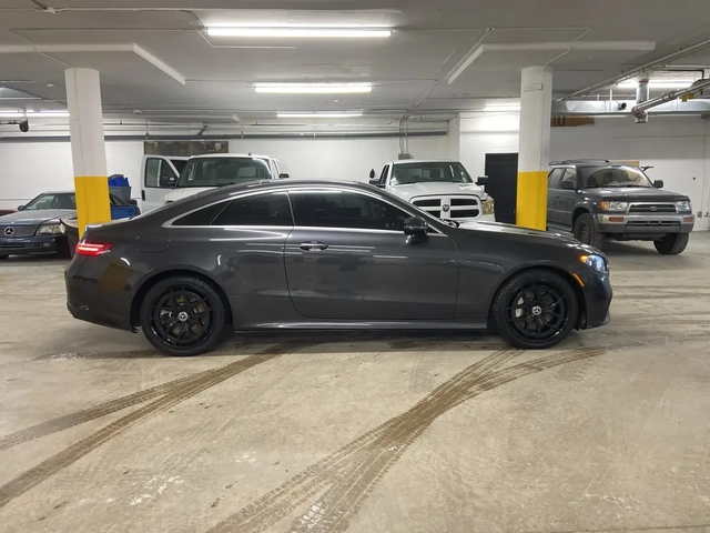 Mercedes-Benz E 53 AMG - автомобили, коли, обяви за нови и употребявани 3