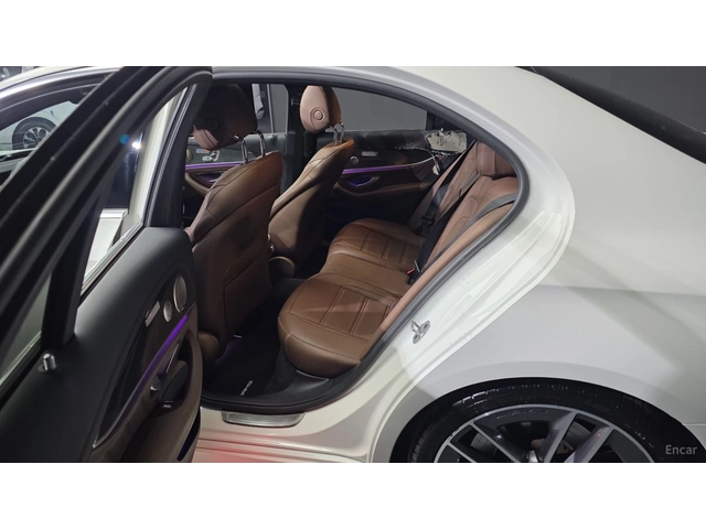 Mercedes-Benz E 53 AMG 4MATIC* DISTRONIC* ПОДГРЕВ* ОБДУХВАНЕ* 360* КАМЕРА - автомобили, коли, обяви за нови и употребявани 9