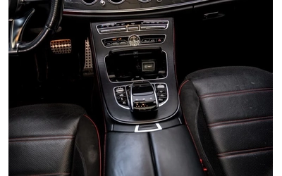 Mercedes-Benz E 53 AMG 4MATIC* 360* BURMESTER* DISTRO* PANO* ОБДУХ - автомобили, коли, обяви за нови и употребявани 11