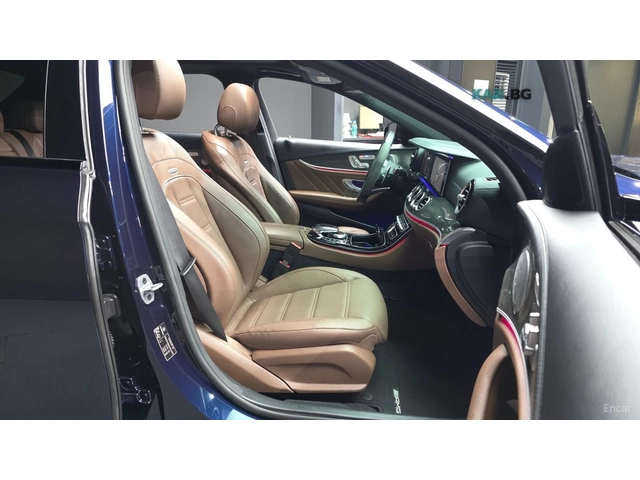 Mercedes-Benz E 53 AMG 4MATIC+ * HUD* 360* МАСАЖИ* ПАНО* КОЖА - автомобили, коли, обяви за нови и употребявани 9
