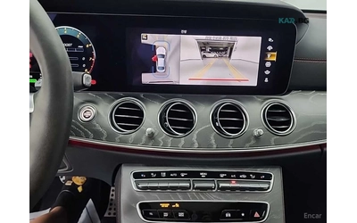 Mercedes-Benz E 53 AMG 4MATIC+ * HUD* 360* МАСАЖИ* ПАНО* ОБДУХВ - автомобили, коли, обяви за нови и употребявани 8