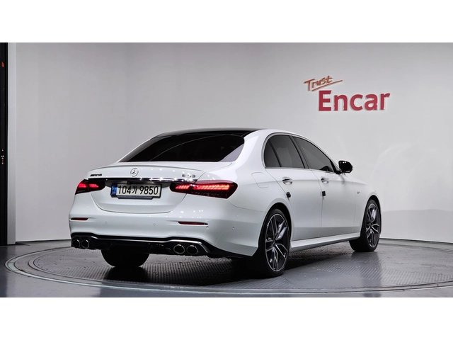 Mercedes-Benz E 53 AMG 4MATIC+ - автомобили, коли, обяви за нови и употребявани 1