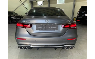 mercedes-benz-e-53-amg - 4
