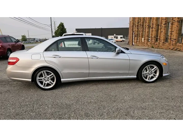 Mercedes-Benz E 55 БЕЗ ИНЦ * ОБДУХВАНЕ * ПАНОРАМА * РЕАЛНИ КМ - автомобили, коли, обяви за нови и употребявани 4