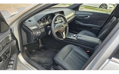 Mercedes-Benz E 55 БЕЗ ИНЦ * ОБДУХВАНЕ * ПАНОРАМА * РЕАЛНИ КМ - автомобили, коли, обяви за нови и употребявани 9