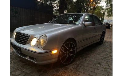 Mercedes-Benz E 55 AMG 66х.мили - автомобили, коли, обяви за нови и употребявани 16