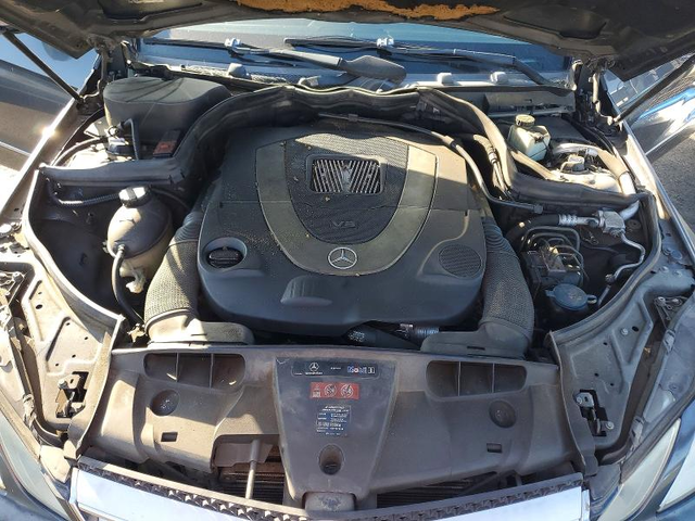 Mercedes-Benz E 550 5.5L 8 REAR WHEEL DRIVE - автомобили, коли, обяви за нови и употребявани 10