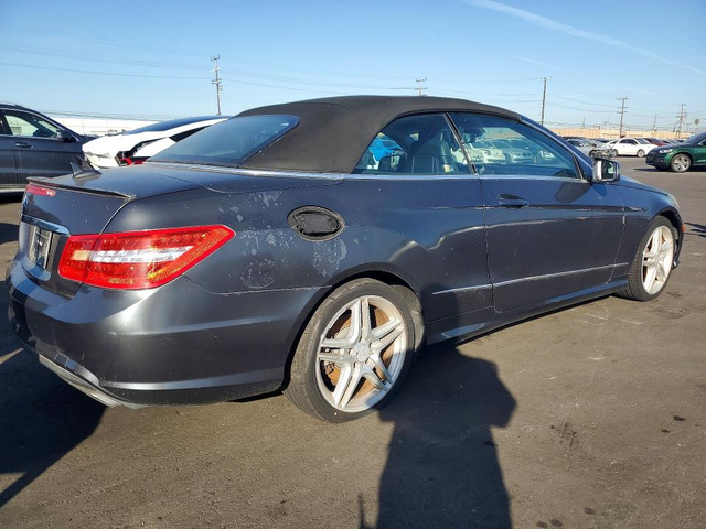 Mercedes-Benz E 550 5.5L 8 REAR WHEEL DRIVE - автомобили, коли, обяви за нови и употребявани 2