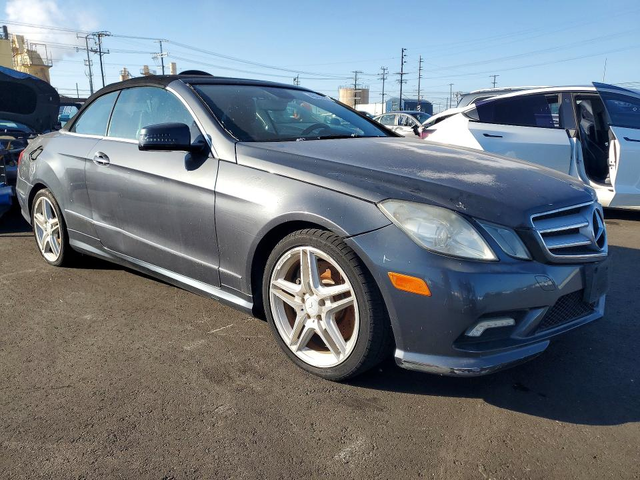 Mercedes-Benz E 550 5.5L 8 REAR WHEEL DRIVE - автомобили, коли, обяви за нови и употребявани 3
