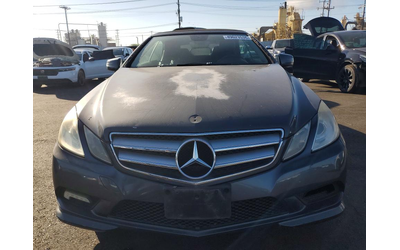 mercedes-benz-e-550-5-5l-8-rear-wheel-drive - 4