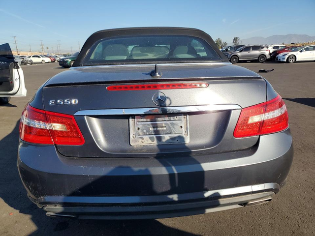 Mercedes-Benz E 550 5.5L 8 REAR WHEEL DRIVE - автомобили, коли, обяви за нови и употребявани 5