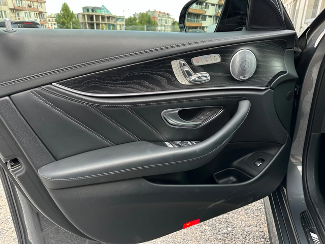 Mercedes-Benz E 63 AMG S Реални КМ ГАРАНЦИЯ Pano 360 Обдухване HUD - автомобили, коли, обяви за нови и употребявани 11