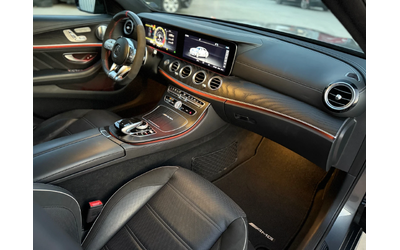 Mercedes-Benz E 63 AMG S* 4MATIC+ * BURMESTER* PANO* 360* - автомобили, коли, обяви за нови и употребявани 8