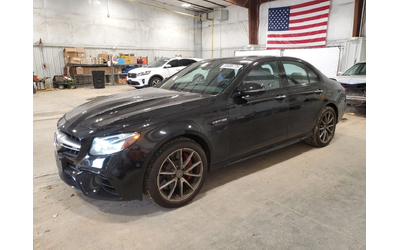 mercedes-benz-e-63-amg - 1