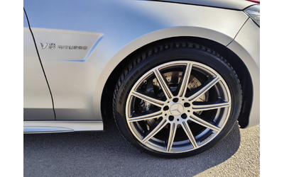 Mercedes-Benz E 63 AMG 4MATIC* V8 BiTURBO* 750k.c.* - автомобили, коли, обяви за нови и употребявани 16