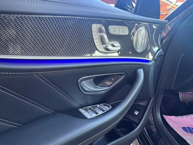 Mercedes-Benz E 63 AMG AMG 4M S - автомобили, коли, обяви за нови и употребявани 11