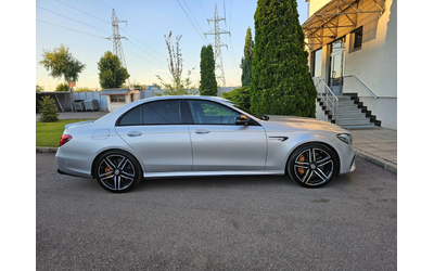 mercedes-benz-e-63-amg - 1