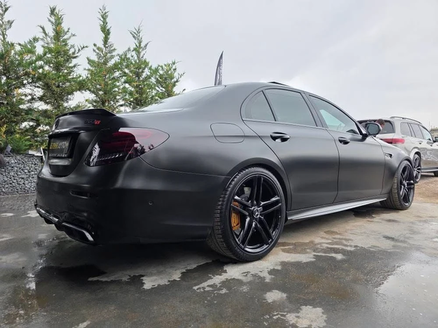 Mercedes-Benz E 63 AMG S 4 MATIC+ EDITION FULL CARBON CERAMIC ЛИЗИНГ 100 - автомобили, коли, обяви за нови и употребявани 9