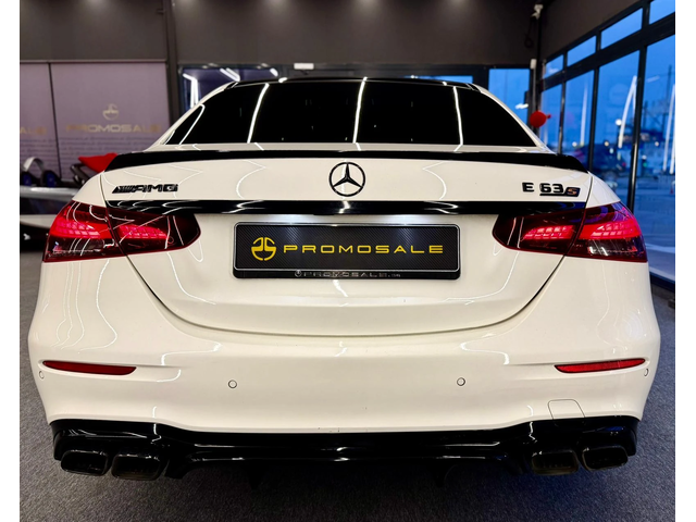 Mercedes-Benz E 63 AMG S* 4Matic* Burm* Панорама* Лизинг - автомобили, коли, обяви за нови и употребявани 4