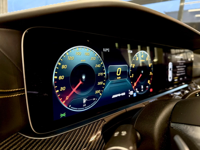 Mercedes-Benz E 63 AMG S* 4Matic* Burm* Панорама* Лизинг - автомобили, коли, обяви за нови и употребявани 8