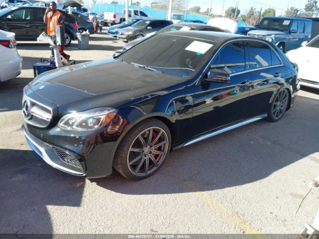 Mercedes-Benz E 63 AMG S 4MATIC* КОжа* Подгрев* BLIND Spot* ВИДЕО на МОТО - автомобили, коли, обяви за нови и употребявани 1