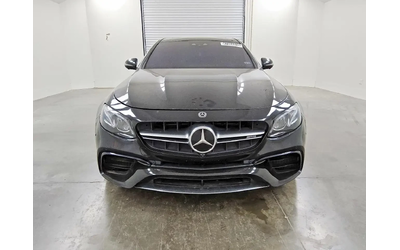 mercedes-benz-e-63-amg - 0