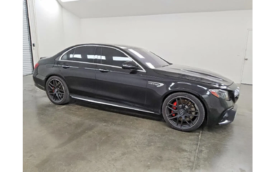 mercedes-benz-e-63-amg - 3