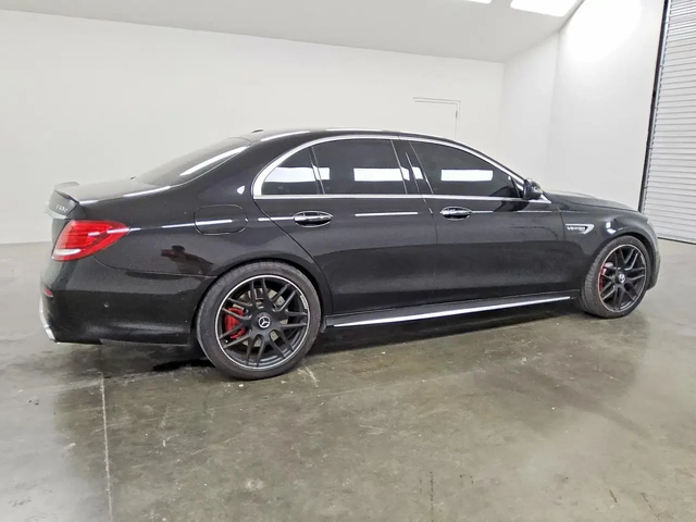 Mercedes-Benz E 63 AMG - автомобили, коли, обяви за нови и употребявани 5