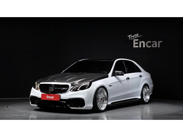 Mercedes-Benz E 63 AMG BRABUS 700* CARBON* PANO* ОБДУХ* КРАЙНА ЦЕНА - автомобили, коли, обяви за нови и употребявани 0