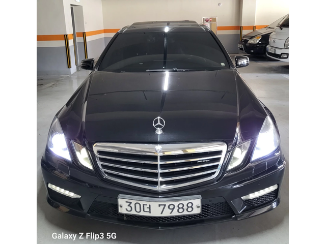 Mercedes-Benz E 63 AMG V8* HARMAN* ОБДУХ* ПАНО* КАТО НОВА* КРАЙНА ЦЕНА - автомобили, коли, обяви за нови и употребявани 1